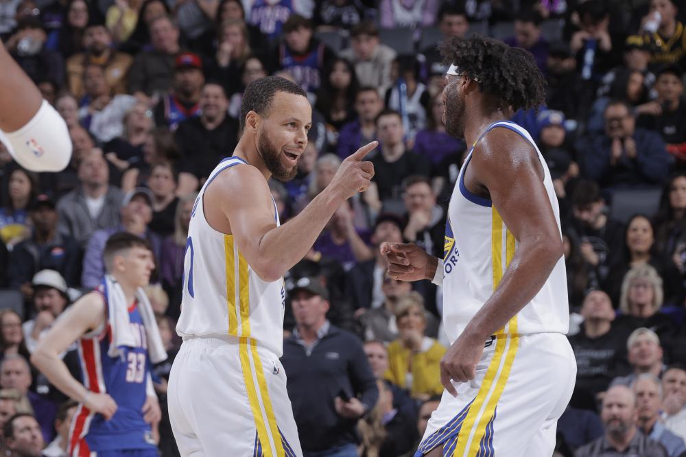 度型前锋 度型前锋