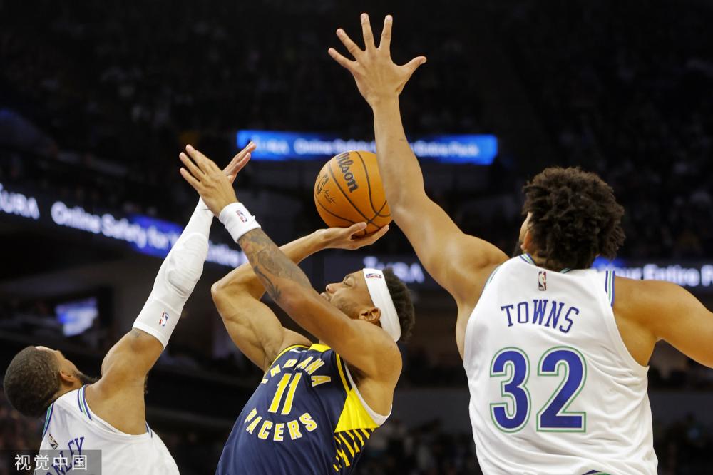 赛场上没有 赛场上没有