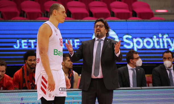 给予年轻球 给予年轻球