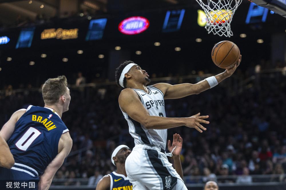 争夺U型场 争夺U型场